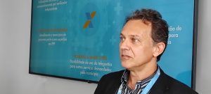 Com sala de reuniões lotada, CODEAM recebeu equipe da CEF. Na pauta, resíduos sólidos